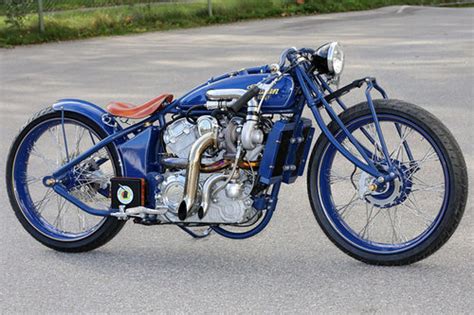 Uralte schöne lederjacke in größe m. Super Scout: Bike-Oldtimer mit 200 PS - News - Motorrad ...