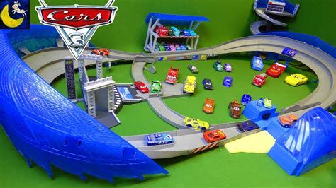 Disney Cars 3 Toys Ultimate Florida 500 Speedway Race Track Cruz