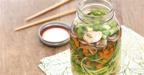 Don't limit yourself, yellow summer squash and did you make this low carb keto parmesan zucchini noodles recipe? Healthy Cup o' Zucchini Noodles Recipe with Chicken ...