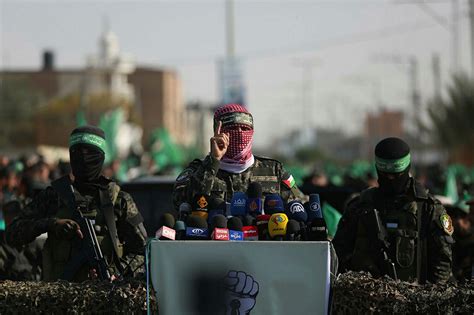 Because life is complicated enough. Hamas Accuses Arab Countries of 'Treason' Over Warming ...