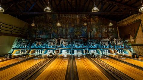 Hey Man Its The Best Bowling Alleys In Los Angeles Discover Los Angeles