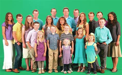 In Lawsuit 4 Sisters Of Josh Duggar Say Details Improperly Released