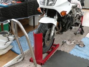 Diy home made wooden motorcycle lift stand table under 20 almost post you diy motorcycle jacks lifts adventure rider craftsman motorcycle 1500 lb lift jack for in la crosse. Homemade Motorcycle Front Wheel Stand - HomemadeTools.net