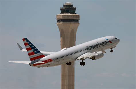 American Airlines pilots approve sweetened labor deal with big raises