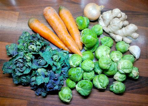 Download in under 30 seconds. Rosenkohl mit Flower Sprouts-Gemüse - Oriental Style ...