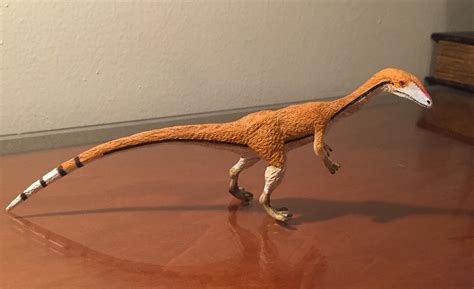 Coelophysis means 'hollow form' and this comes from the hollow limb bones. Prehistoric Beast of the Week: Safari Ltd Review: Coelophysis