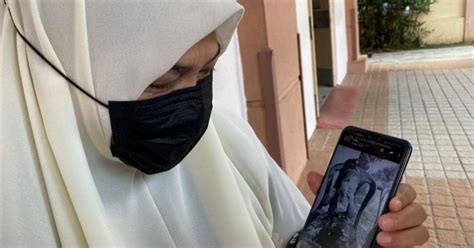 Anak kecil itu dibaringkan di tmpt duduk belakang. Kanak-kanak lemas dalam besen di rumah pengasuh | Berita ...