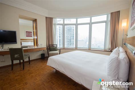Lhotel Causeway Bay Harbour View The Deluxe King Suite At The L
