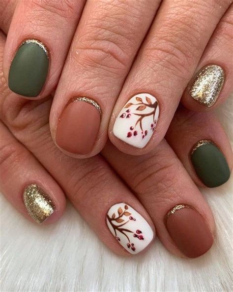 44 Must Try Fall Nail Designs And Ideas 2020 2 Leaf Nail