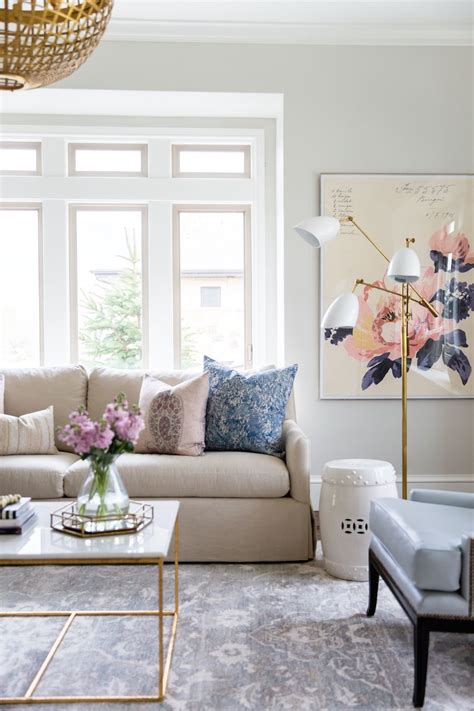 20 Sofa Moments That Deserve A Standing Ovation Dream Home Living