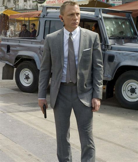 James Bond Daniel Craig Suit / 10 Daniel Craig Suit Ideas Daniel Craig Daniel Craig Suit Daniel 
