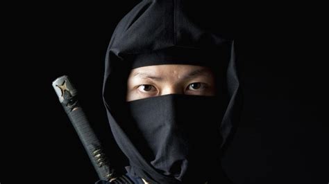 American Becomes Japans First Salaried Foreign Ninja Al Arabiya English