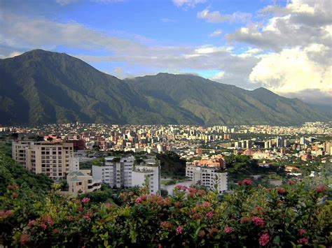 35 Incredible Photos Of Caracas Venezuela Boomsbeat