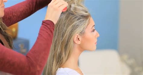 If You Want To Know How To Do Elsa Hair Follow These Easy Ten Steps