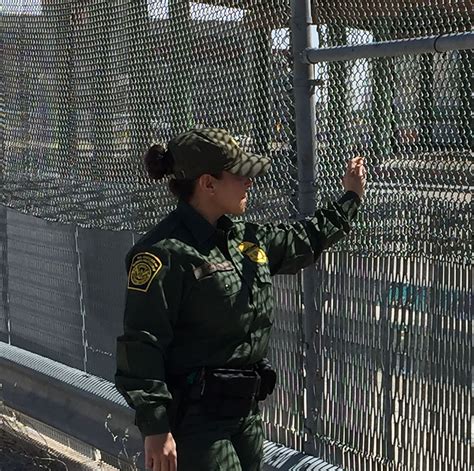 Patrolling The Border With Border Patrol La Linea Stories From El Paso