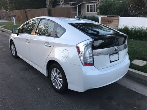 The prius is a hybrid vehicle that can run on battery and gasoline. Toyota Prius 2012 In Pakistan Olx Battery For Sale ...