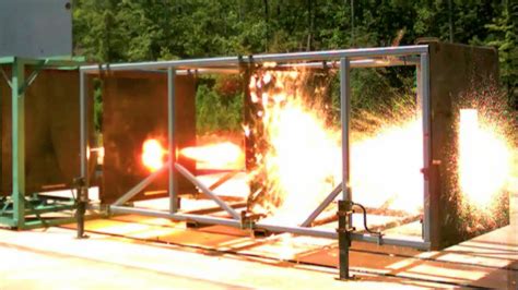 The more complex (real) rail gun. Electromagnetic Railgun Firing Hypervelocity Projectile ...