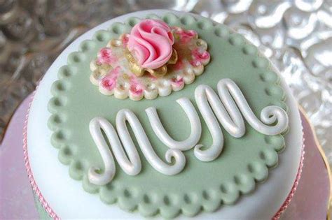 It's guaranteed to be a new family. Mothers Day Cake Decoration Ideas - family holiday.net ...