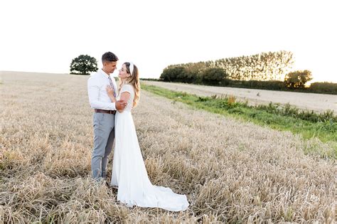 Bristol And Somerset Wedding Photographer Ellie Lou Photography