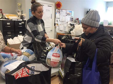 Erkekler icin kolay sac mode. Turkey Ball At Marianos : Jennie O 85 Lean 15 Fat Ground Turkey 48 Oz Mariano S - Turkey ball at ...