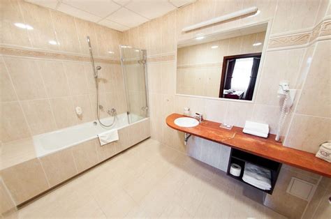 Turowka hotel spa is within walking distance of wieliczka salt mine. Turówka Hotel&SPA**** in Wieliczka. #turowkahotel #krakow ...