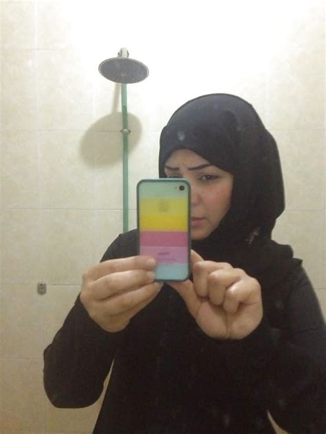 Egyptian Arab Hijab Girl Naked Selfie Nude Zainab Shehata