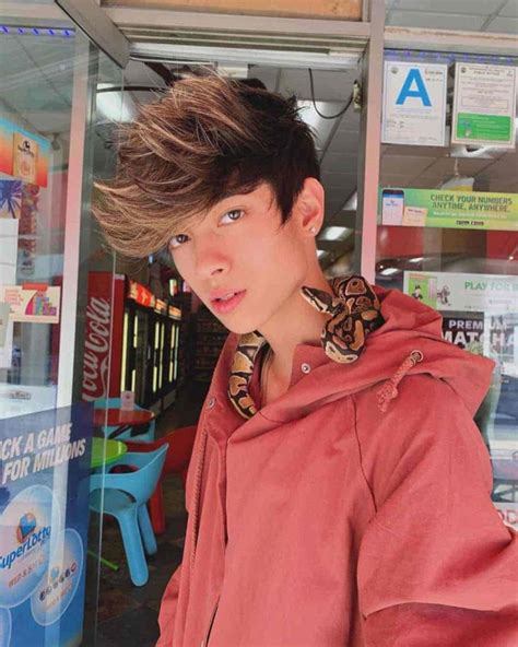 He later dropped out of stanford university after moving to silicon valley where he established his first company's headquarters. Sebastian Moy Wiki, Age, Height, Girlfriend, Father, Net ...