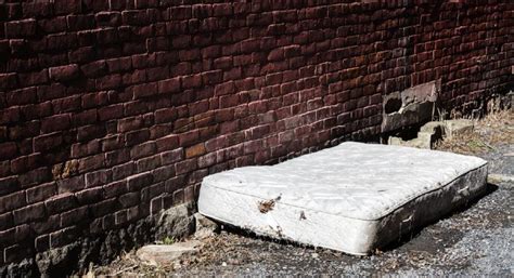 How often do you need a new mattress. How Often Should You Get A New Mattress? | Sleep4Beginners