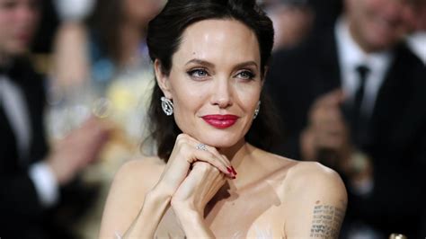 Angelina Jolie Hints That She Might Enter Us Politics