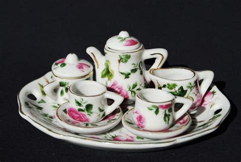 Beautiful Collectible Miniature Porcelain Tea Set Pink Roses 10 Pcs