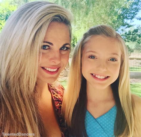 Brynn And Her Mom Was Invited Back To Dance Moms Season 6 Yayy Dance Moms Academia