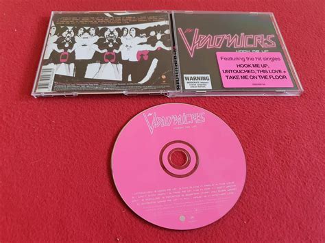 I like the lights turned out, the sound of closing doors. THE VERONICAS HOOK ME UP till CD (408082743) ᐈ game-world ...
