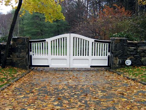 We stock a wide range of wooden entrance gates to suit all types of fencing and masonry borders. Transitional-style wooden farmhouse swing gates with ...