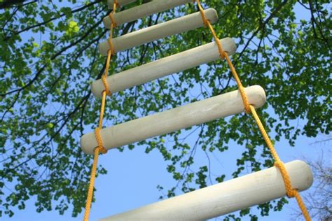 Diy Rope Ladder How To Make A Basic Rope Ladder