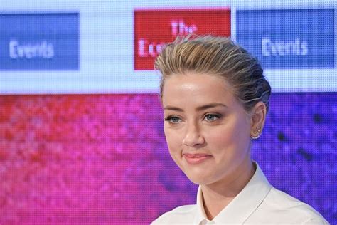 Amber Heard Still Part Of Zack Snyders Justice League Take The
