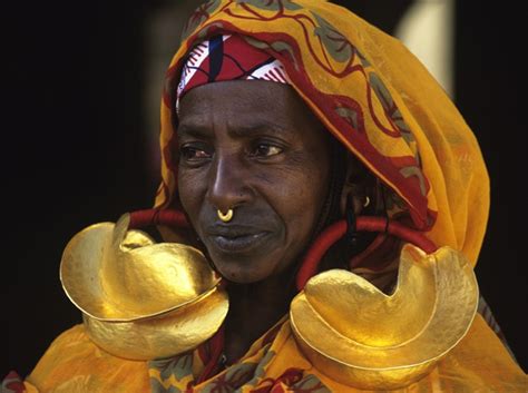 Fulani Woman With Gold Earrings By Carol Beckwith And Angela Fisher