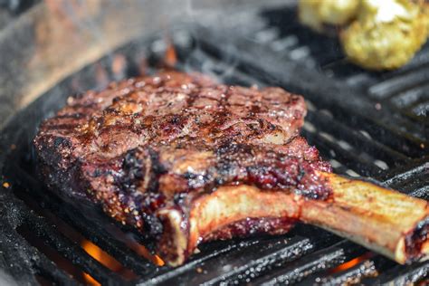 In common restaurant service a single serving will have a raw mass ranging from. How to Grill Perfect Cowboy Bone-in Ribeye Steaks Recipe :: The Meatwave