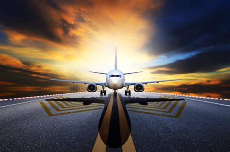 Download Passenger Plane Vehicle Aircraft 4k Ultra Hd Wallpaper