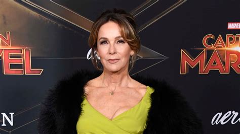 Jennifer Grey Reveals Dirty Dancing Sequel Will Feature Other