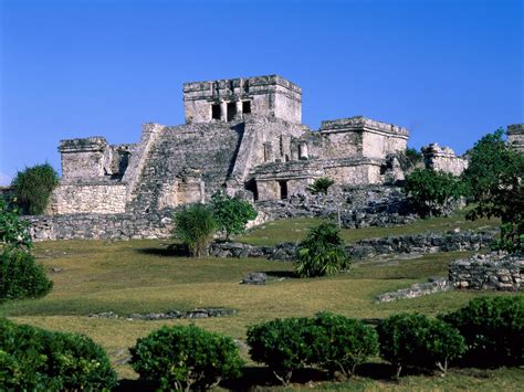 We've got 3 easy trails in tulum ranging from 1.3 to 4.5 km and from 7 to 21 meters above sea level. Travel Trip Journey : Tulum Quintana Roo, Mexico