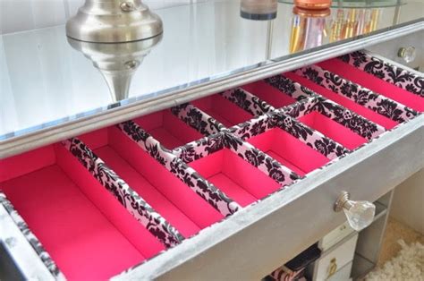 This video presents how to make cases for underwear using plastic baskets, plastic glasses and foam sheets with the hot silicon gun. Pink So Foxy: DIY Drawer Organizers for bra/underwear/sock drawers! | organization | Pinterest ...