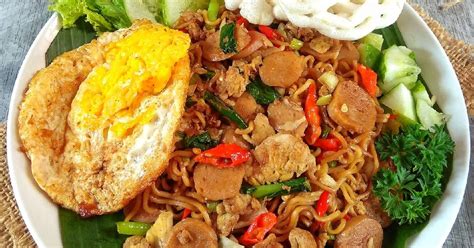 Nikmatnya kuah tersebut dipadukan dengan sayuran, irisan daun bawang, pangsit rebus, irisan daging yang lembut. 87 resep mie goreng kerupuk enak dan sederhana - Cookpad