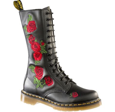 Free express delivery on orders over $150 & afterpay available. 50 Jahre Doc Martens: Ein Schuh gewordenes "Fuck you" - WELT