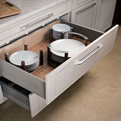 Achieve perfect functionality and upscale your elegance with blum kitchen accessories at attractive discounts. MODULAR KITCHEN DRAWER STORAGE UNITS IN DELHI - INDIA ...