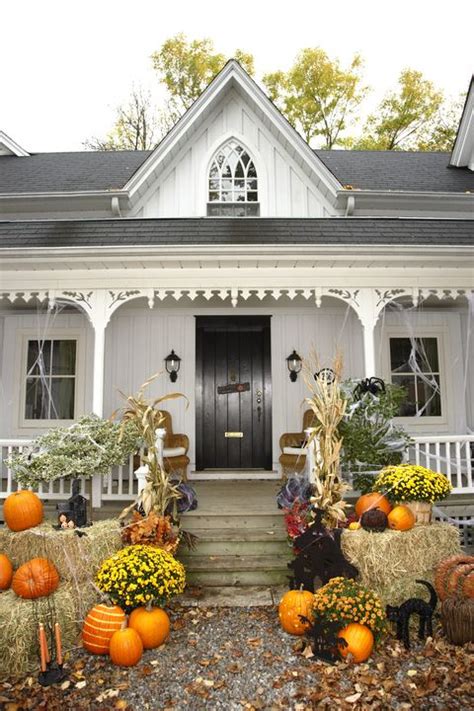 Front yard halloween decorations outdoor. 60 Best Outdoor Halloween Decorations - Cheap Halloween Yard and Porch Decor Ideas