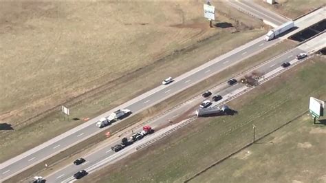Crews Forced To Shut Down Northbound I 35 Near Purcell