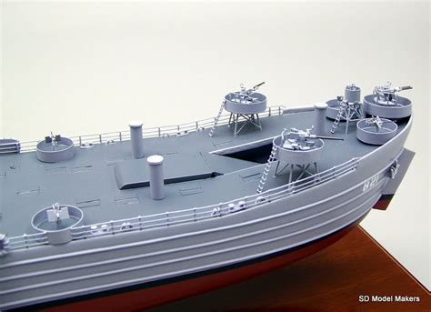 Sd Model Makers Amphibious Ship Models Landing Ship Tank Lst Models