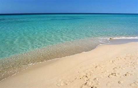 Le maldive del salento spiaggia di sabbia finissime ed acque cristalline, mare spettacolere spiaggia che dire. Lido 77 Pescoluse Salve, Lecce su Salento.it