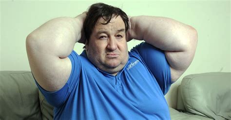 Too Fat To Work Man Steve Beer Now Says Hes Trapped In His Own Home