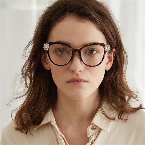 Soandei Lastest Women Optical Glasses Frame Elegant Spectacle Cat Eye